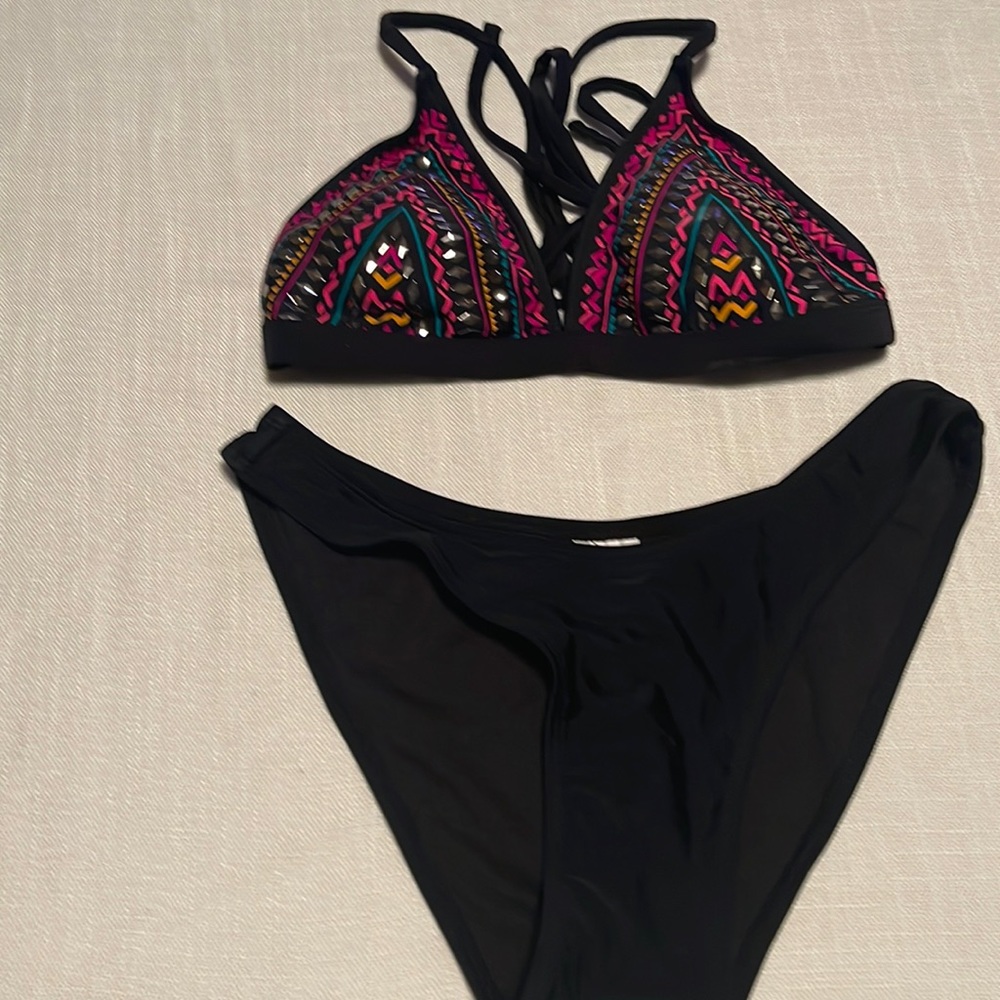 Two piece size xsmall NEW